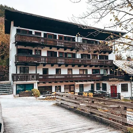 Apartamento Charming Close To The Slopes, Skiing & Hiking *
